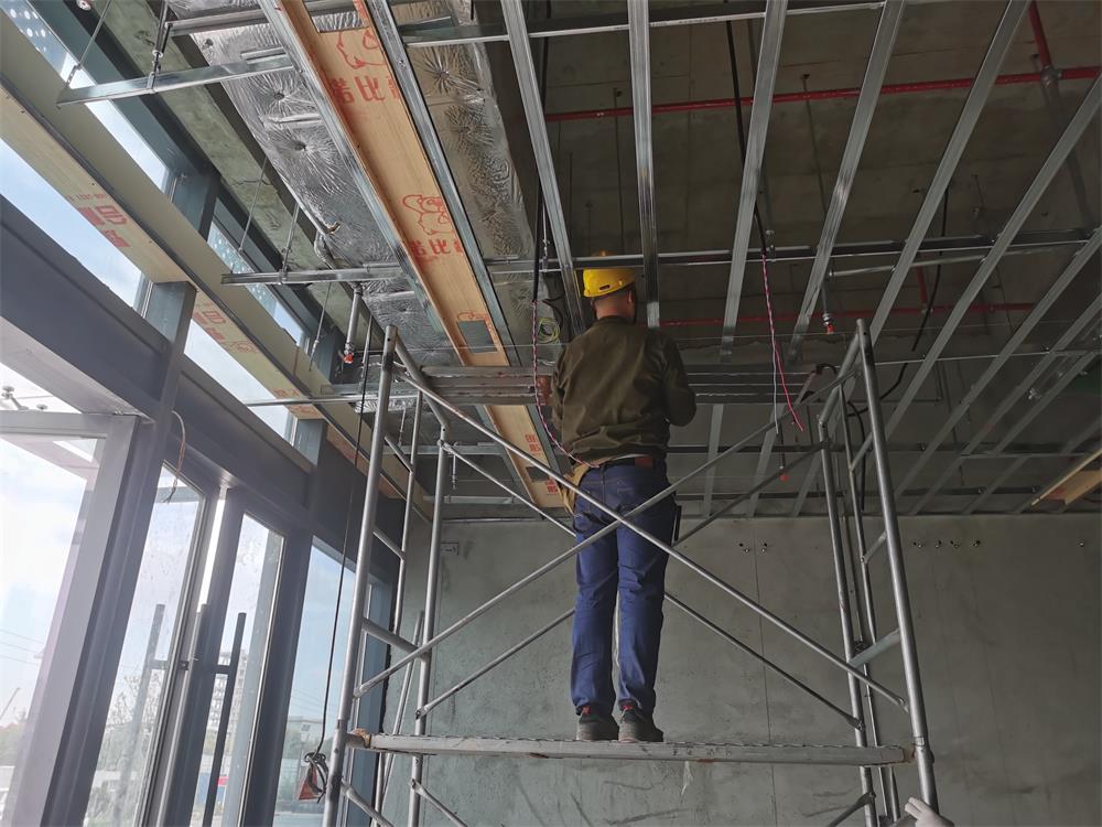 房地產公司“國慶” 堅守2