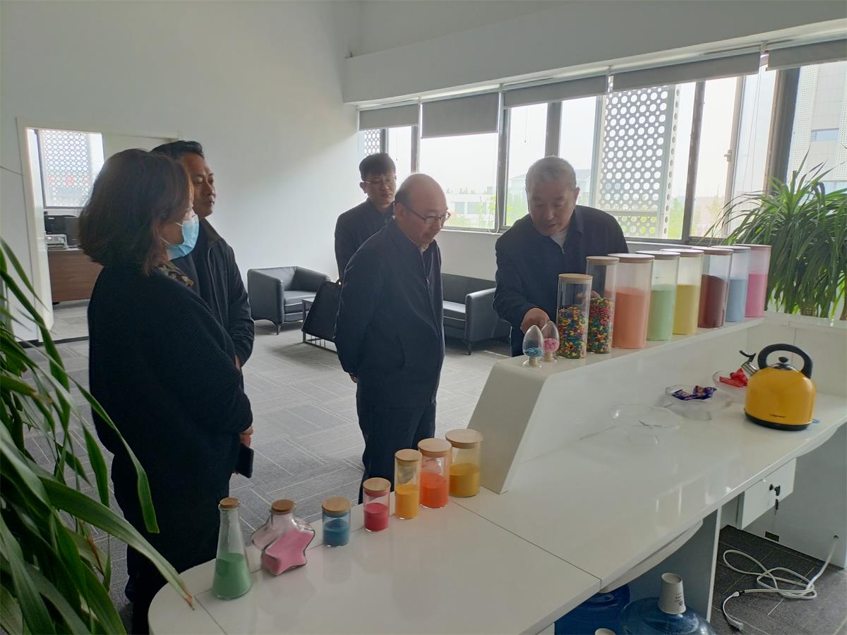 1683159529099075262.jpg 丁銳到醫藥創新產業園檢查安全生產工作3.jpg