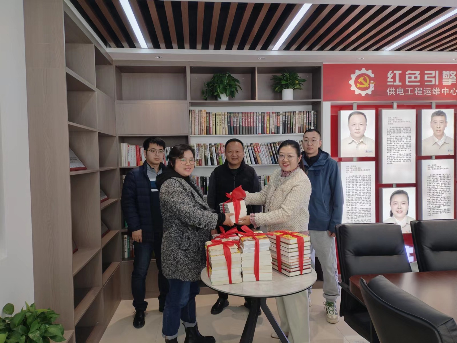 1700699683514084379.jpg db5e773690ddcc9f4dc6cb1c59683c4.jpg